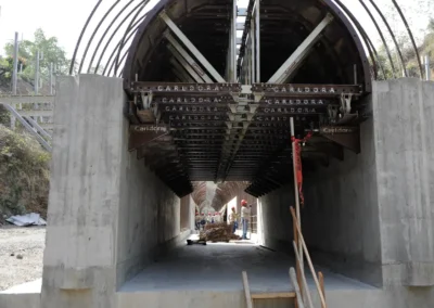 Canal Tacágua, Distribuidor Macayapa